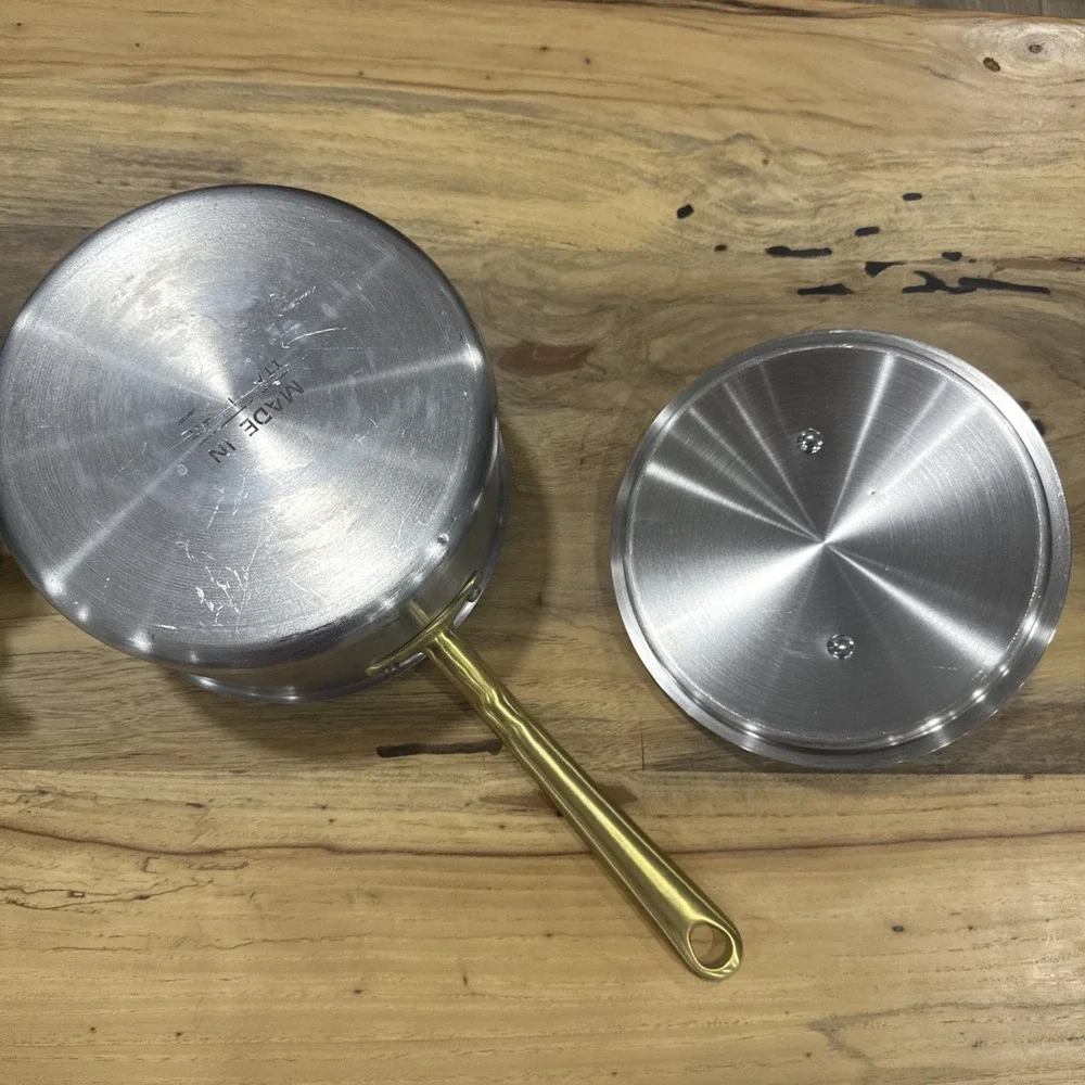 Made-In Cookware Italy 4 qt Stainless Saucepan‎ Gold Handle W/Lid NEW